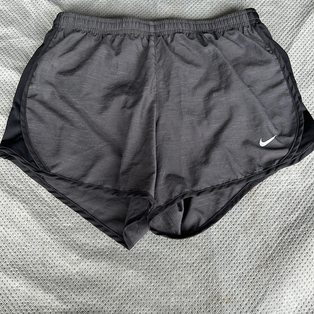 Girl’s Nike Running Shorts Size Large
